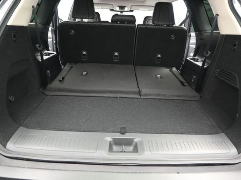 Used 2025 INFINITI QX60 Luxe AWD/4WD image 19