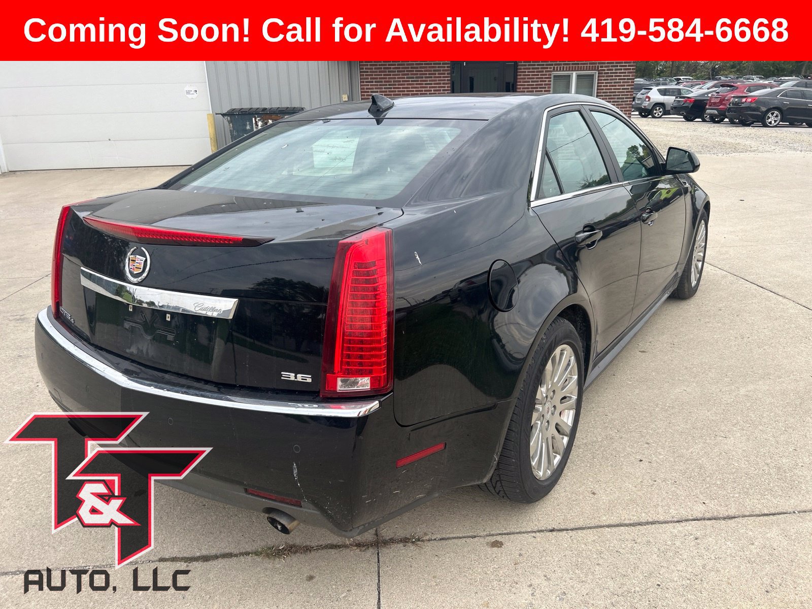 Used 2011 Cadillac CTS Premium AWD/4WD image 4