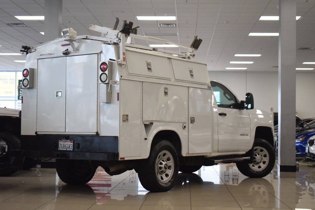 Used 2016 Chevrolet Silverado 3500 W/T RWD image 4