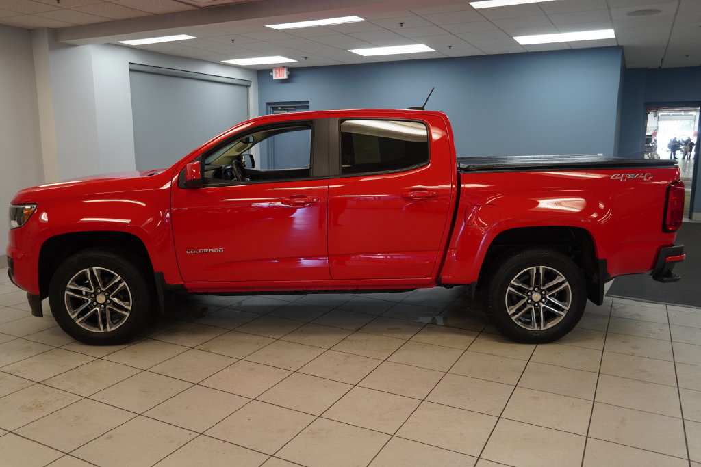 Used 2019 Chevrolet Colorado W/T w/ Custom Special Edition AWD/4WD image 2