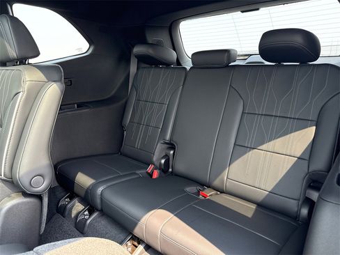 New 2026 Buick Enclave Avenir w/ Super Cruise Package image 34