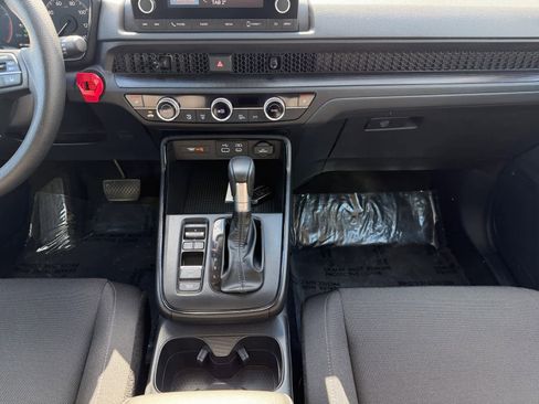 Used 2025 Honda CR-V EX image 16
