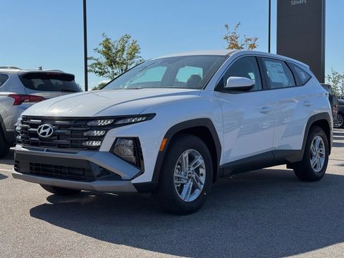 Used 2026 Hyundai Tucson SE FWD image 7