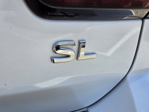 Used 2021 Nissan Armada SL w/ Captain's Chairs Package RWD image 11