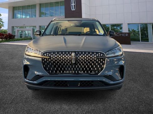 New 2026 Lincoln Aviator Reserve RWD image 2