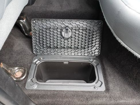 Used 2017 RAM 1500 Express w/ Express Value Package image 13