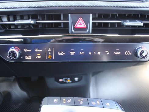 New 2025 Kia EV6 Wind image 46