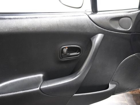 Used 2000 MAZDA MX-5 Miata image 17