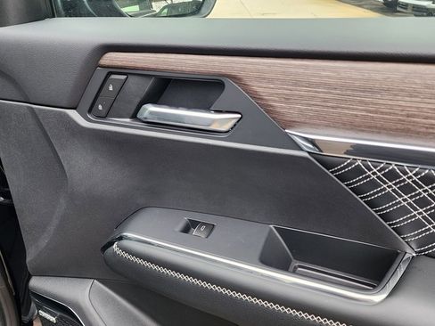 New 2026 GMC Acadia Denali image 42