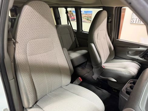 Used 2012 Chevrolet Express 3500 LT w/ LT Preferred Equipment Group image 28