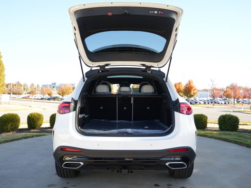 New 2026 Mercedes-Benz GLC 300 4MATIC image 15