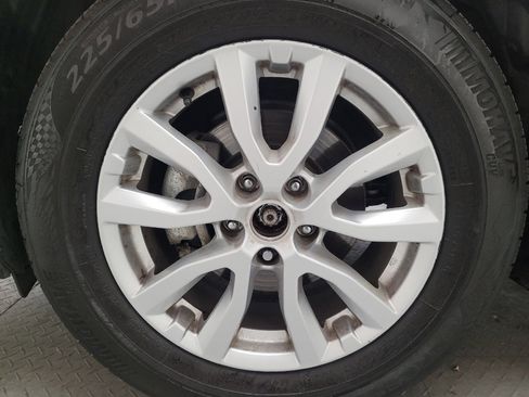 Used 2019 Nissan Rogue SV FWD image 31