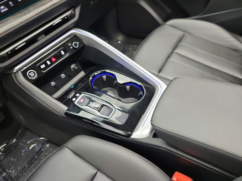 Certified 2025 Audi Q5 Premium Plus w/ Premium Plus AWD/4WD image 11