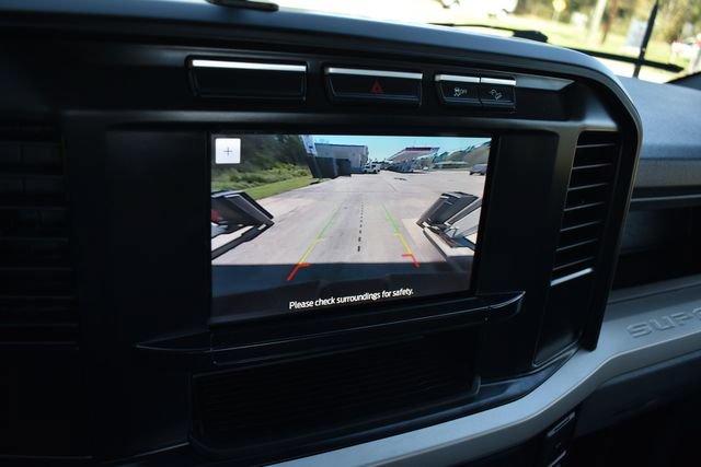 Used 2023 Ford F250 XL w/ FX4 Off-Road Package AWD/4WD image 14