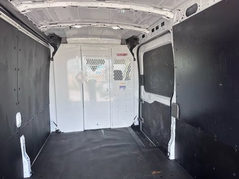 Used 2025 Ford Transit 250 148 Medium Roof w/ Load Area Protection Package RWD image 35