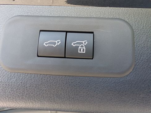 New 2026 Lexus TX 550h AWD Plug-In Hybrid image 11