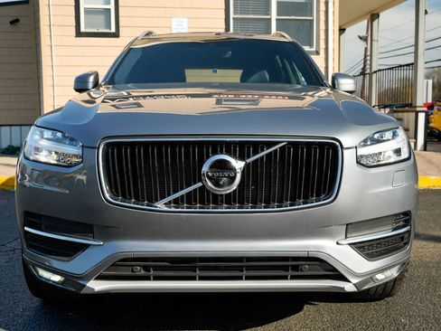 Used 2016 Volvo XC90 T6 Momentum w/ Momentum Plus Package AWD/4WD image 2