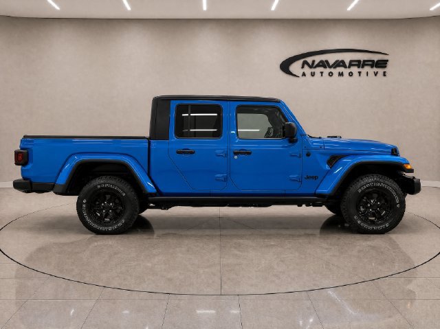 Used 2022 Jeep Gladiator Sport AWD/4WD image 8