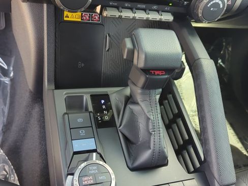 Used 2026 Toyota 4Runner TRD Off-Road Premium AWD/4WD image 23
