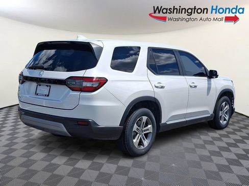 Certified 2023 Honda Pilot EX-L image 6