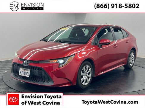 Used 2021 Toyota Corolla LE image 1