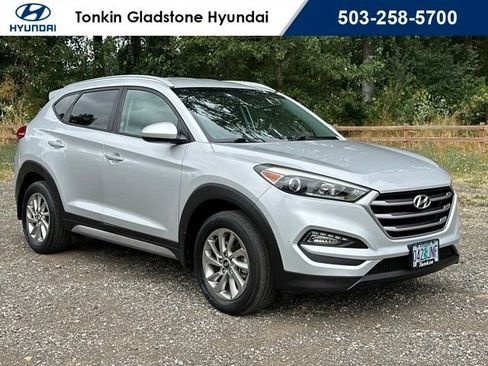 Used 2017 Hyundai Tucson SE w/ SE Popular Package 02 AWD/4WD image 1