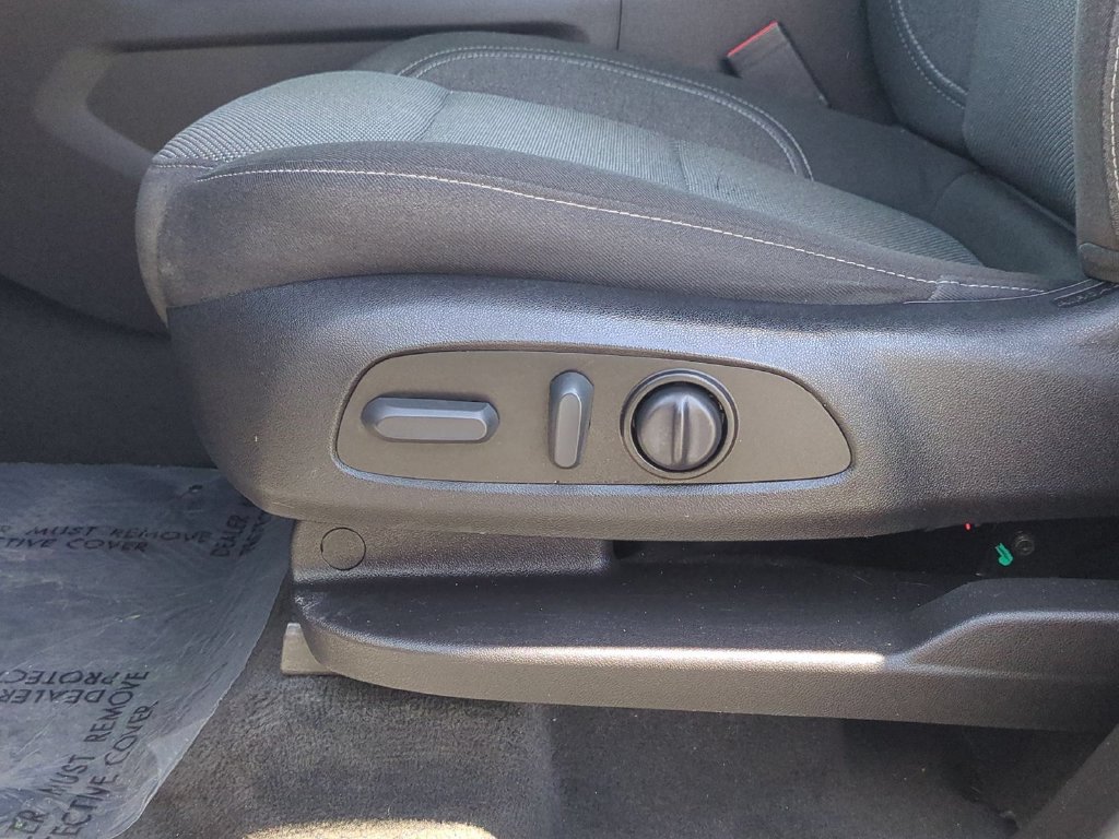 Used 2023 Chevrolet Traverse LT FWD image 22