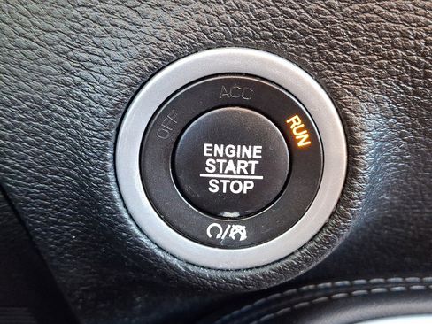 Used 2021 Dodge Challenger R/T Scat Pack image 22