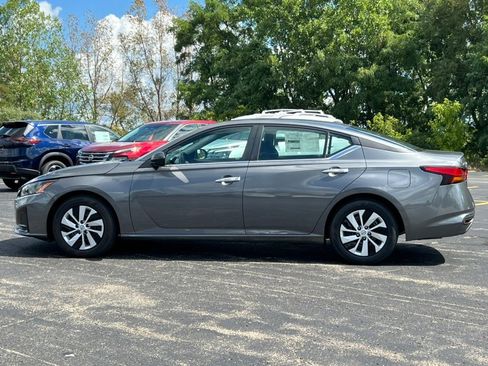 New 2025 Nissan Altima 2.5 S image 34