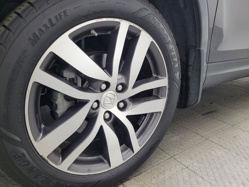 Used 2018 Honda Pilot Touring image 31