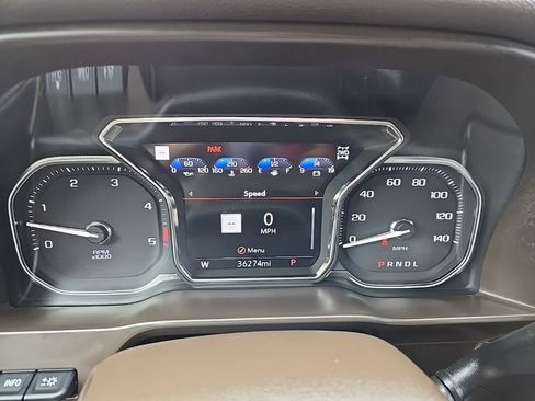 Used 2021 GMC Sierra 2500 Denali w/ Denali Ultimate Package AWD/4WD image 17
