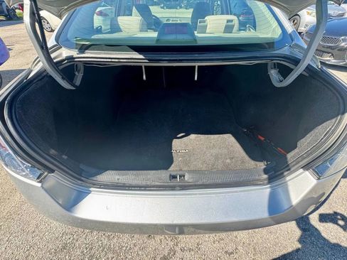 Used 2010 Nissan Altima 2.5 S FWD image 19