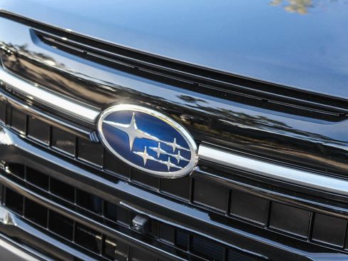 New 2025 Subaru Forester Touring image 9