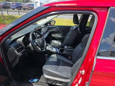 Used 2022 Mitsubishi Outlander SEL FWD image 3