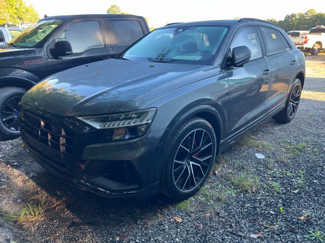 Used 2023 Audi Q8 Prestige AWD/4WD image 2