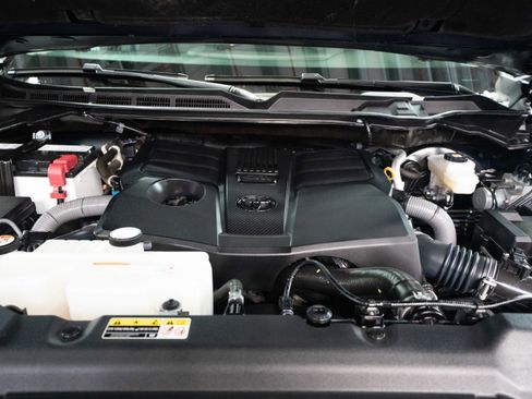 Used 2024 Toyota Tundra Limited image 30