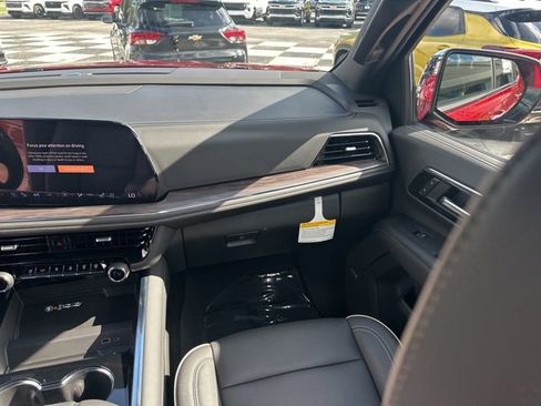 New 2025 Chevrolet Tahoe Premier image 4