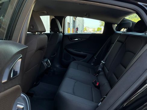 Used 2023 Chevrolet Malibu LT FWD image 12
