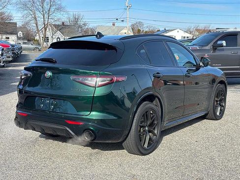 Used 2021 Alfa Romeo Stelvio Ti Sport image 3