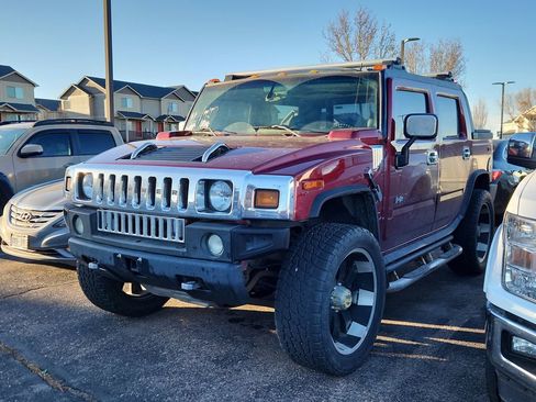 Used 2005 HUMMER H2 SUT w/ Preferred Equipment Group image 3