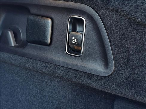 Used 2025 Mercedes-Benz GLE 63 AMG S image 7