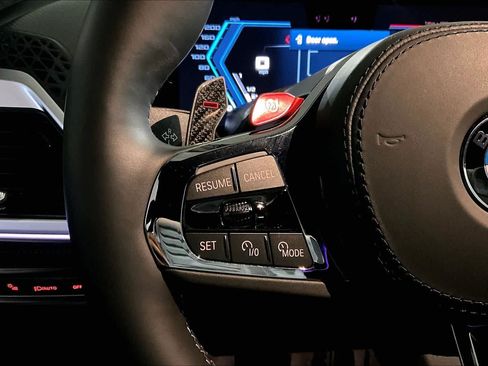 Certified 2025 BMW XM AWD/4WD image 22
