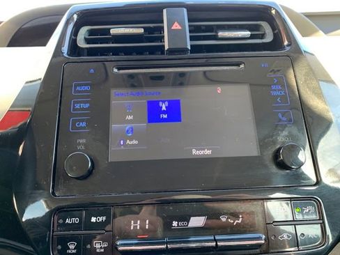 Used 2017 Toyota Prius Two w/ Prius Two Safety Plus Package image 21