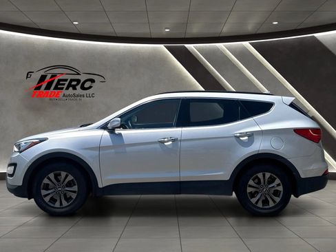 Used 2013 Hyundai Santa Fe Sport FWD image 12