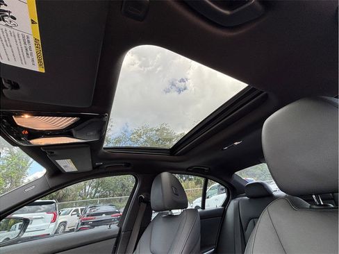 Used 2020 BMW 330i Sedan w/ Convenience Package RWD image 37