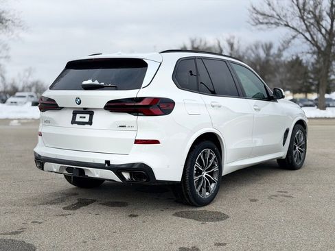 New 2026 BMW X5 xDrive40i w/ M Sport Package image 6