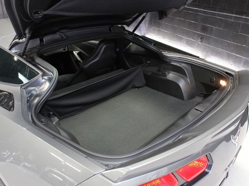 Used 2016 Chevrolet Corvette Stingray Coupe w/ 2LT Preferred Equipment Group image 12