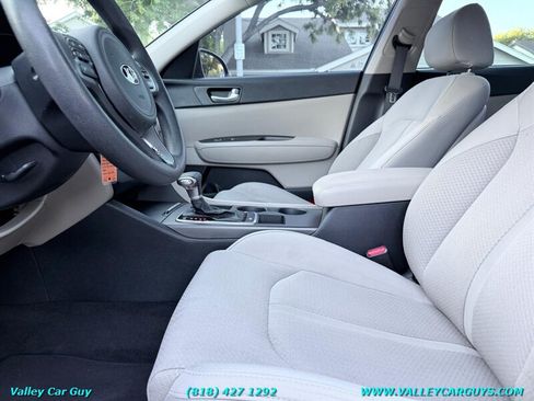 Used 2016 Kia Optima LX FWD image 13