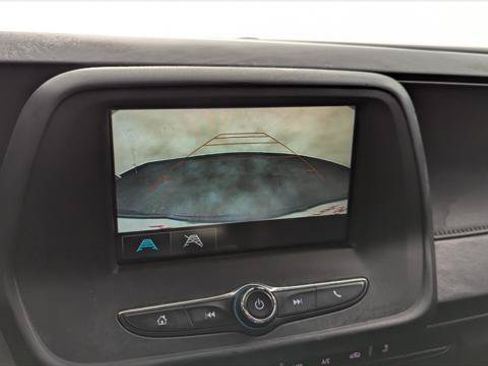 Used 2018 Chevrolet Camaro LT RWD image 24