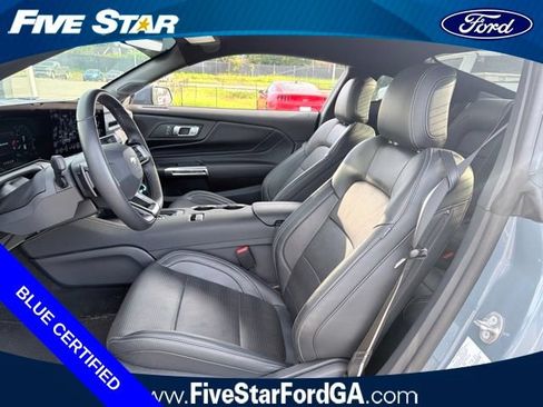 Used 2025 Ford Mustang GT Premium RWD image 10